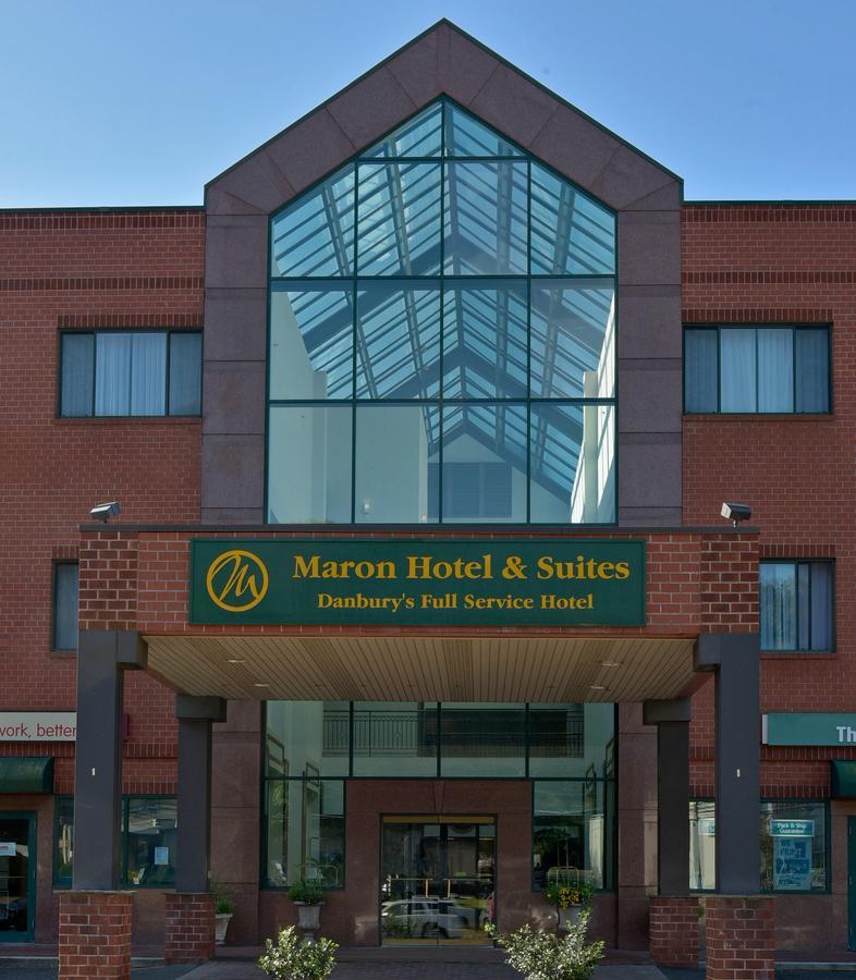 Maron Hotel & Suites Данбери Экстерьер фото