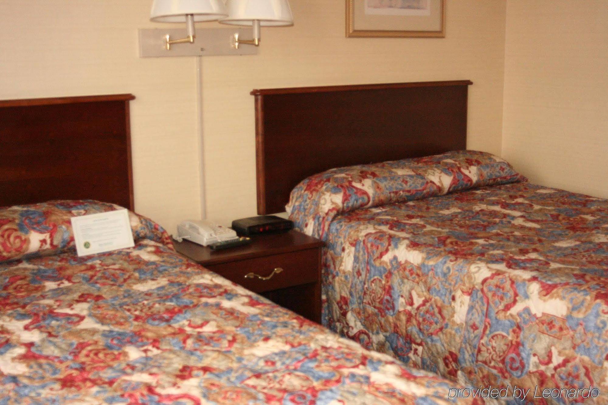 Maron Hotel & Suites Данбери Номер фото